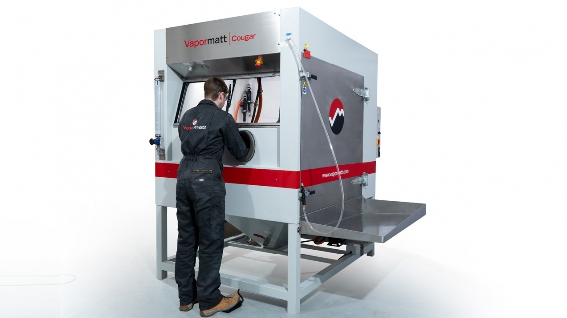 Vapormatt Cougar Manual Wet-Blasting Machine