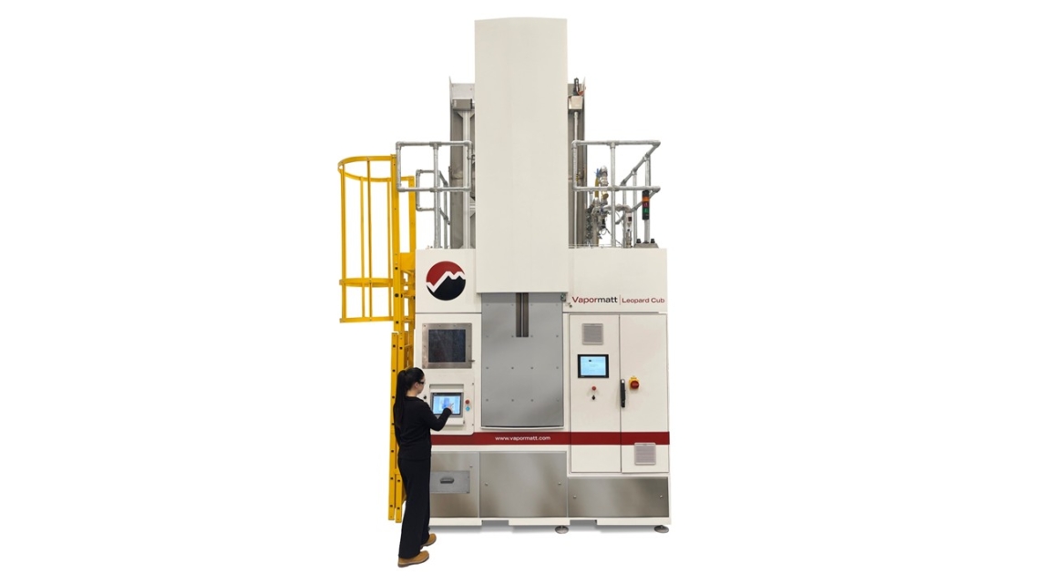 Vapormatt Leopard Cub automatic wet blasting machine