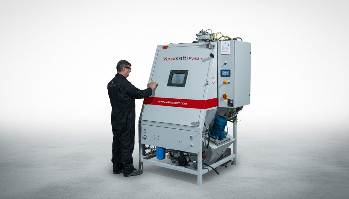 Vapormatt Puma+ automatic wet blasting machine