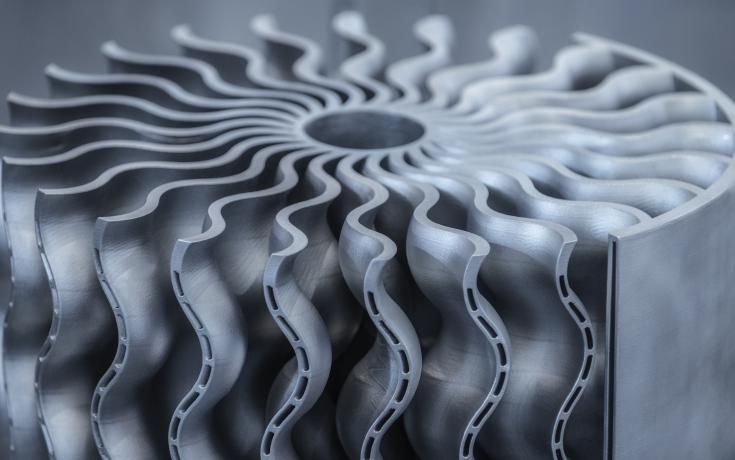 Additive manufactured component with intricate channels