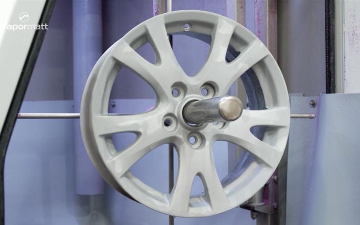 Wet blasted alloy wheel