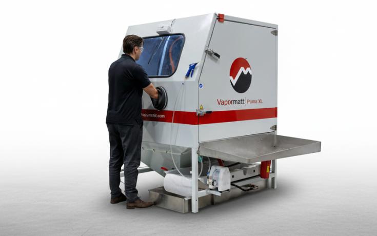 Vapormatt PumaXL manual wet blasting machine