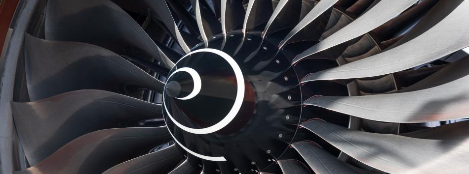 Jet engine fan blades