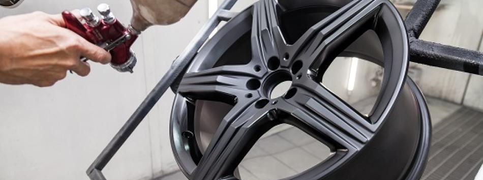 Alloy wheel being resprayed