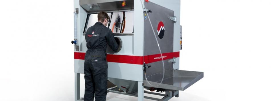 Vapormatt Cougar Manual Wet-Blasting Machine