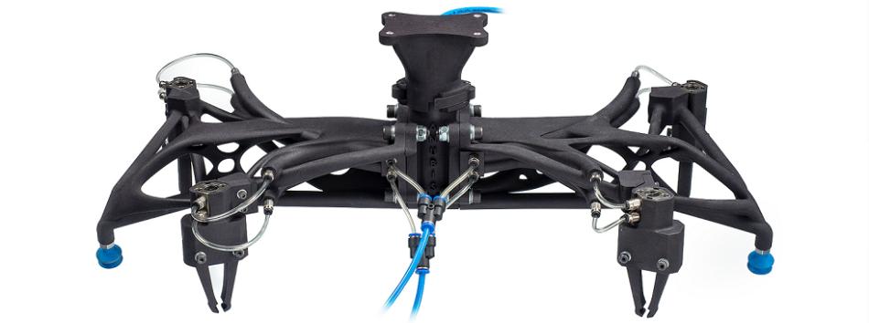 Surface grippers used to move parcels around fully autonomous grocery stores