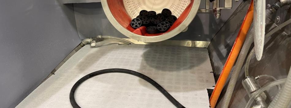 Components in the Puma+ Barrel Automatic wet blasting machine