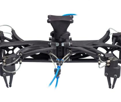 End-of-arm tool for an autonomous retail system