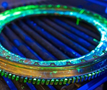 Jet engine disc undergoing FPI inspection