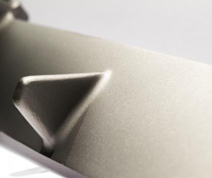 wet blasting of air foils, surface finishing of aero vanes
