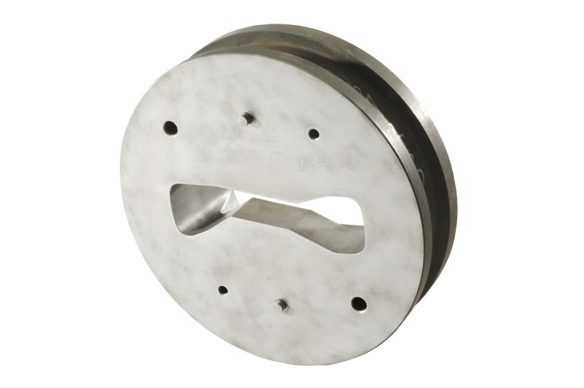 Extrusion die after wet blasting