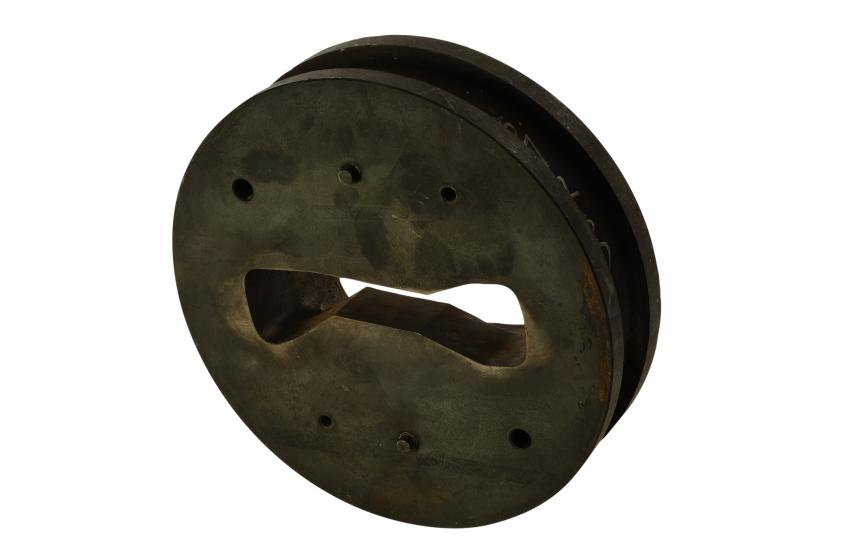 Extrusion die before wet blasting