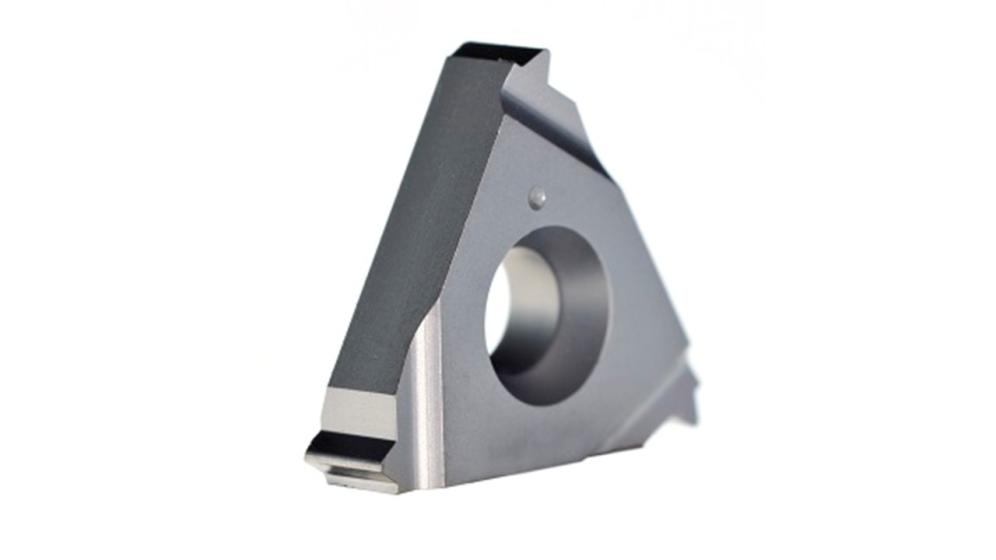 Cutting tool insert after wet blasting