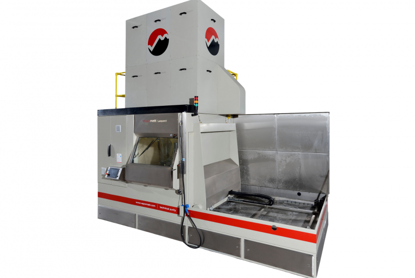 Vapormatt Leopard Horizontal Wet Blasting Machine for Aerospace