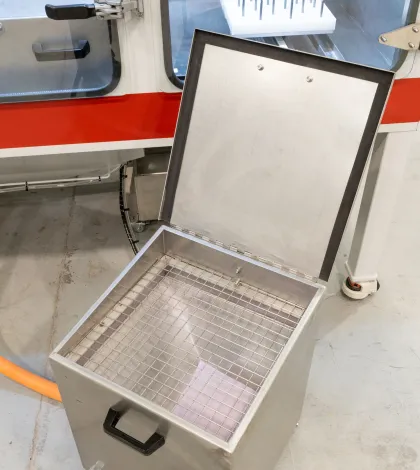 Vapormatt Oncilla automatic wet blasting machine 13