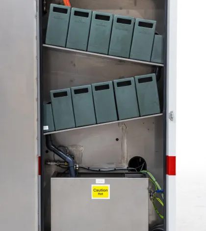 Vapormatt Sabre automatic wet blasting machine