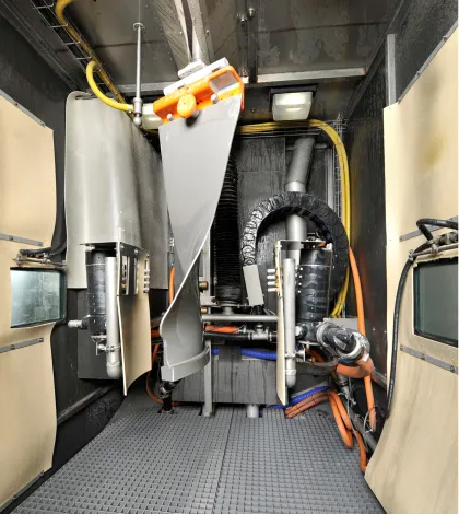 Vapormatt Leopard automatic wet blasting machine - 15