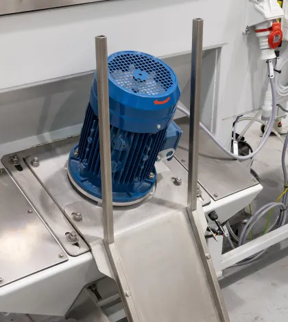 Vapormatt Oncilla automatic wet blasting machine 16