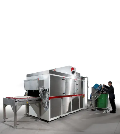 Vapormatt Jaguar automatic wet blasting machine