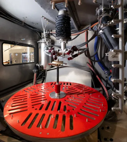 Vapormatt Sabre automatic wet blasting machine