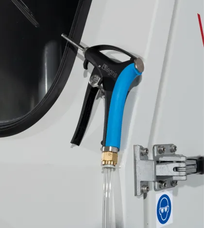 Vapormatt Puma manual wet blasting machine air gun