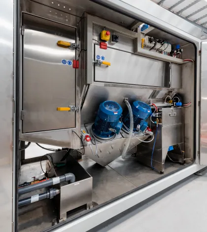 Vapormatt Tiger automatic wet blasting machine
