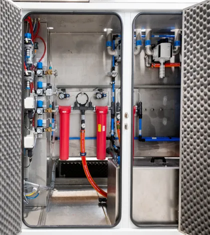 Vapormatt Tiger automatic wet blasting machine