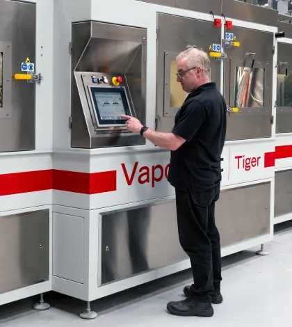 Vapormatt Tiger automatic wet blasting machine