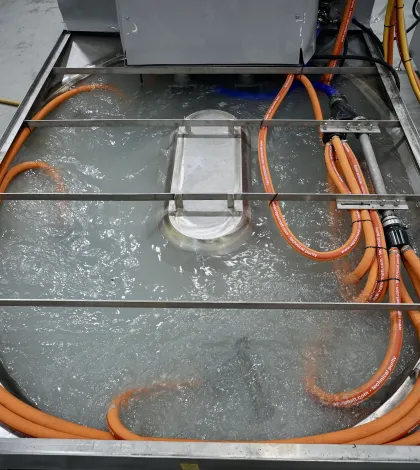 The doughnut sump of Leopard Sump wet blasting machine